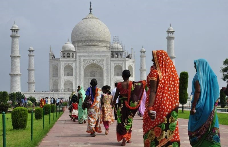 Индия снимает все ковидные ограничения для туристов из РФ