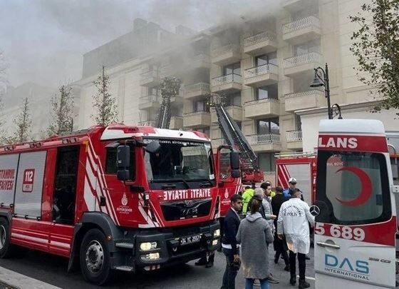 Пятничным утром центр Стамбула оказался в огне